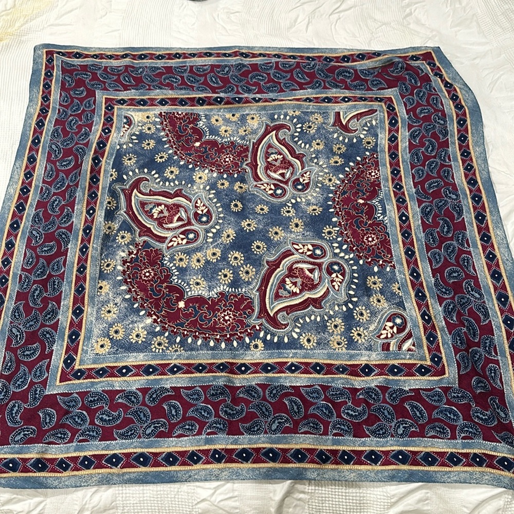 Paisley scarf